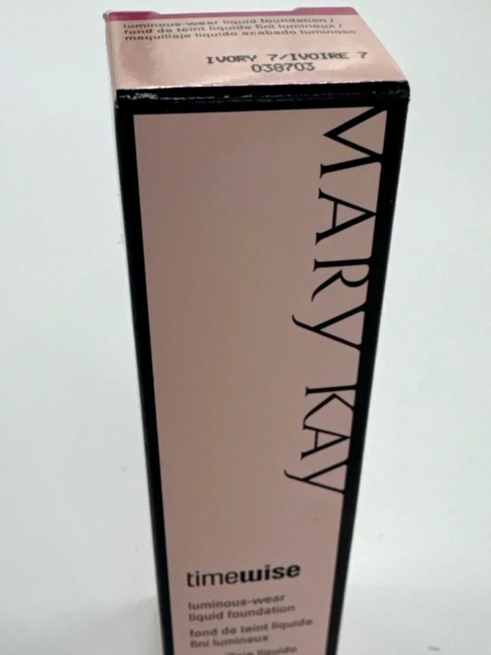 NEW Mary Kay Timewise Liquid Foundation Ivory 4 Luminous Wear Normal Dry Skin